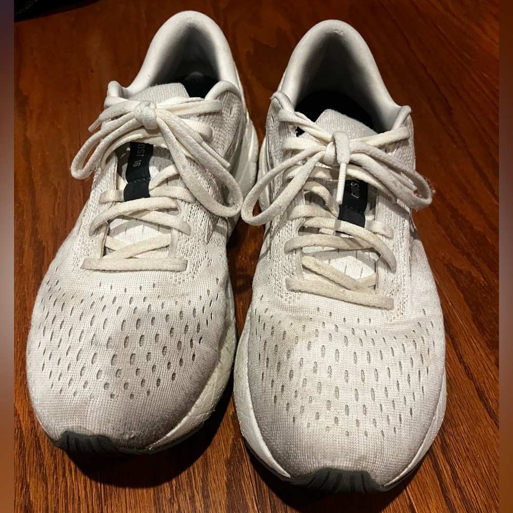 Brooks - Men's “Ghost” Casual Running Sneaker - Picture 3 of 6